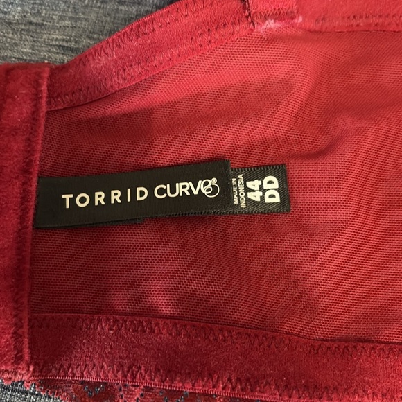 Women’s Torrid 44DD Burgundy Lace Accented Underwire Push Up Bra - Picture 3 of 5